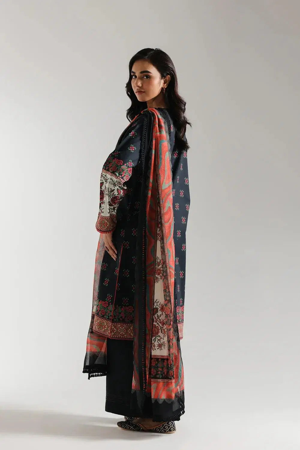 Amira Loom Suit 3 Pcs : Unstitched - Droflo.shop